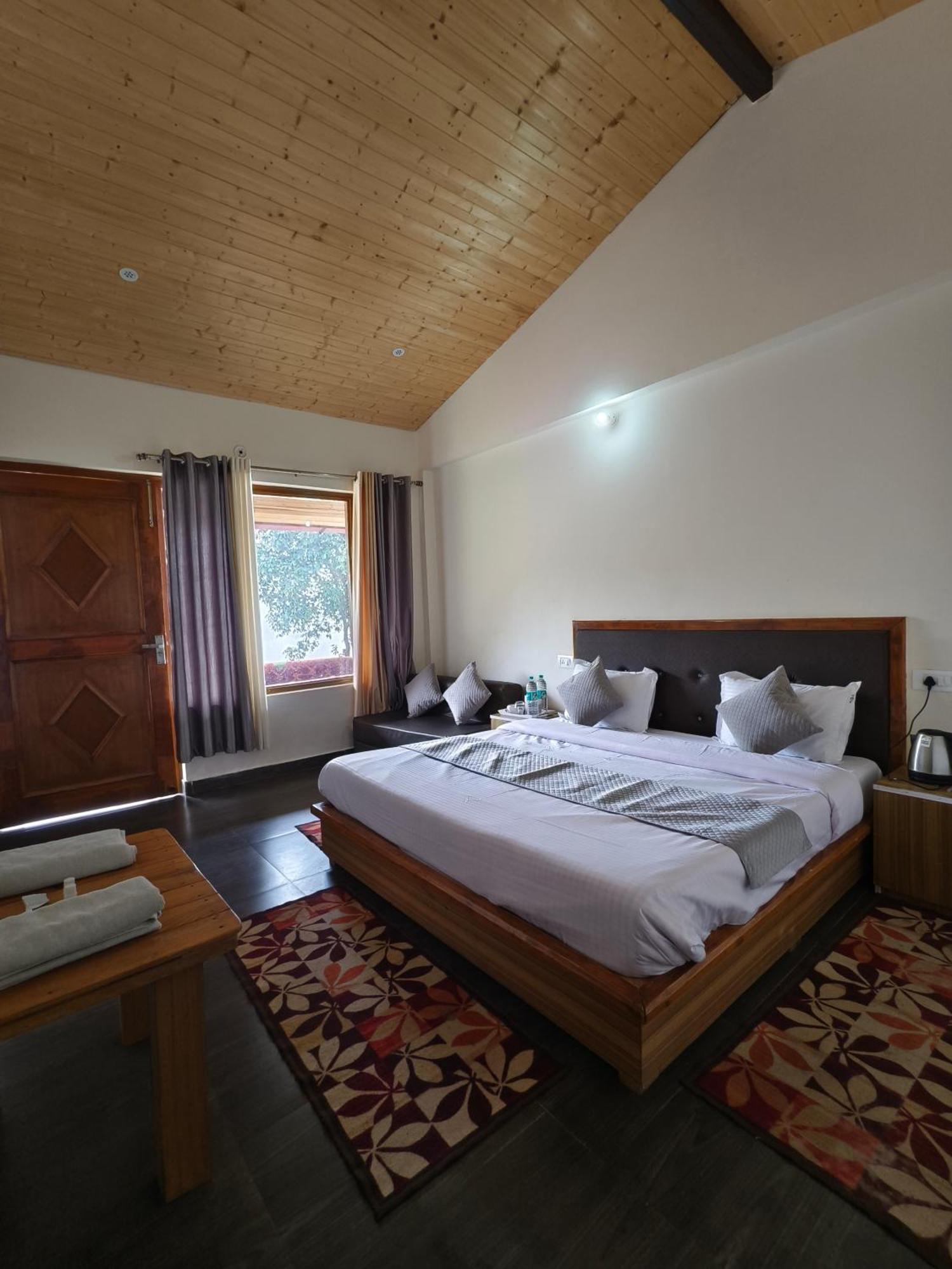 Naina Bird Cottage Nainital Exteriör bild